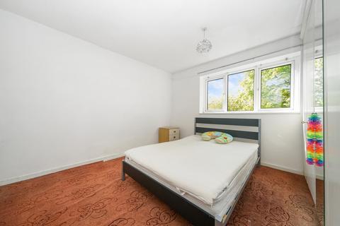 6 Devenay Road, London, E15 4AY