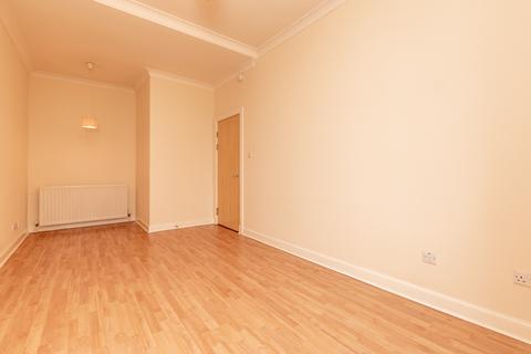 1 bedroom flat to rent, Dumbarton Road, Flat 2-2, Whiteinch, Glasgow, G11 6NA