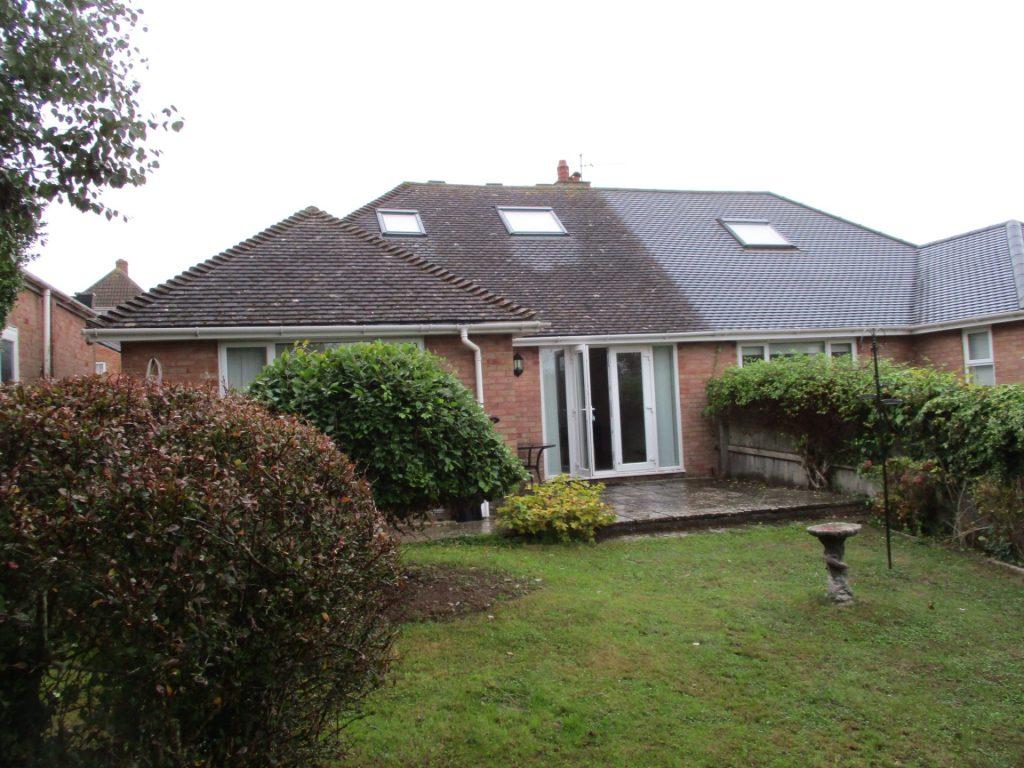 Honey Park Road, Budleigh Salterton. 2 bed house to rent £1,400 pcm
