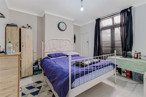 3 bedroom terraced house for sale, Hulse Avenue, Barking, IG11