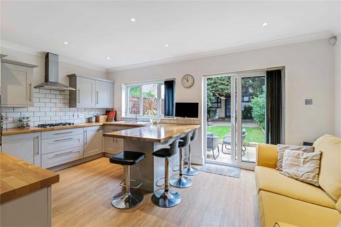116 Wilmington Gardens, Barking, IG11 9TU