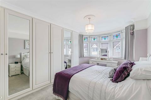 116 Wilmington Gardens, Barking, IG11 9TU
