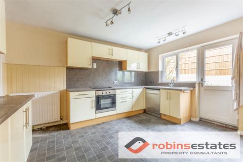 60 Lucknow Drive, Nottingham, NG3 5EU