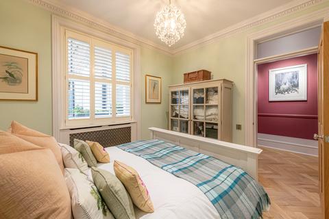 2 bedroom apartment for sale, Belgrave Road, Pimlico, London, SW1V