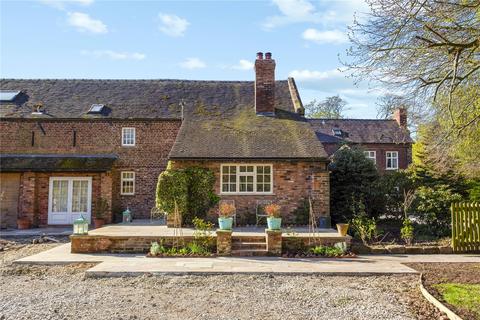 2 bedroom semi-detached house to rent, Somerford Booths, Congleton, Cheshire, CW12