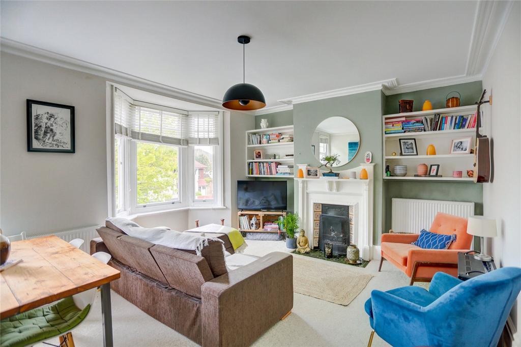 Portland Villas, Hove, East Sussex, BN3 2 bed apartment for sale £375,000