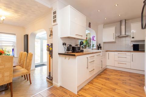 18 Albert Road, Ramsgate, CT11 8DW
