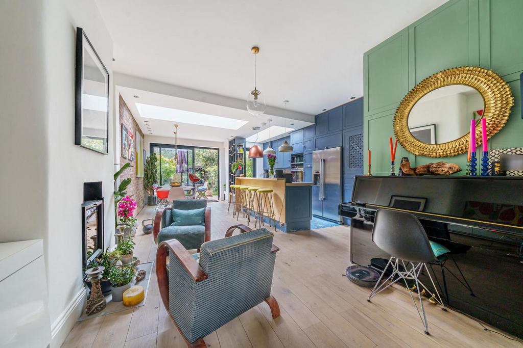 Ollerton Road, Bounds Green 4 bed terraced house for sale £900,000