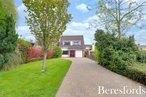 4 bedroom detached house for sale, Plovers Mead, Wyatts Green, CM15