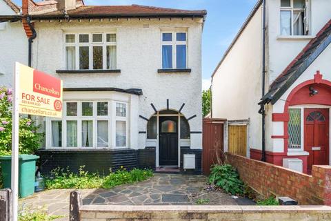 19 Montpelier Road, London, N3 2ER