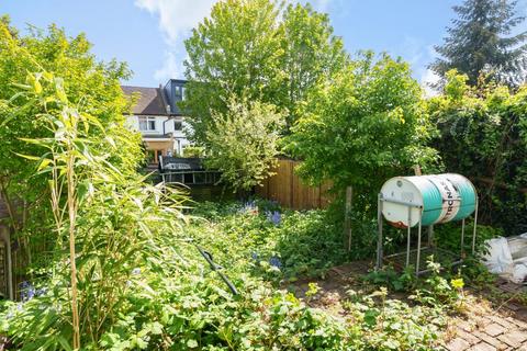 19 Montpelier Road, London, N3 2ER