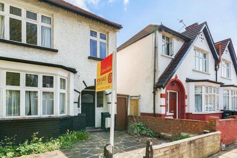 19 Montpelier Road, London, N3 2ER