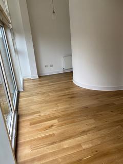 2 bedroom flat to rent, Ingram Street, Glasgow, G1