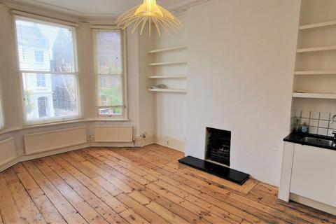 St. Quintin Avenue, London, W10 6NZ