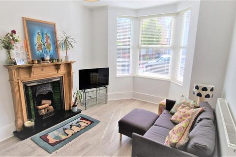 33 Coldershaw Road, London, W13 9EA