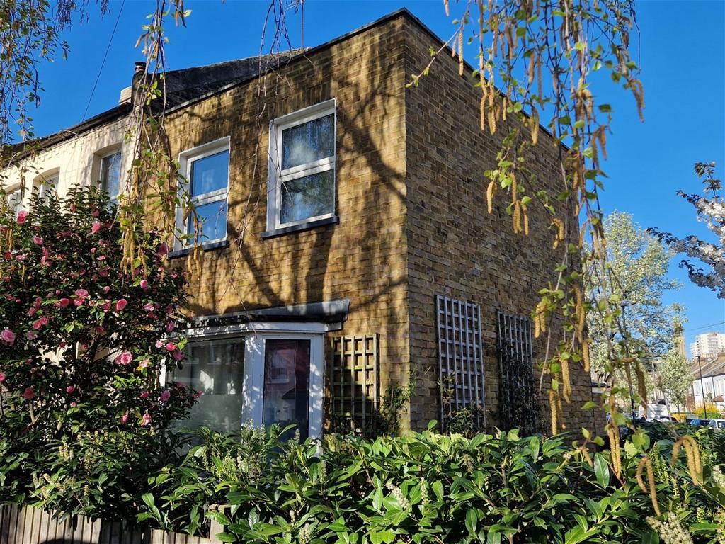 Waldeck Road, London, W4 3NL 2 bed end of terrace house for sale £699,950