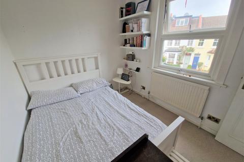 2 bedroom end of terrace house for sale - Waldeck Road, London, W4 3NL