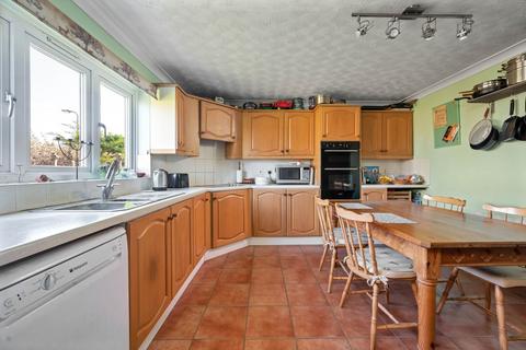 4 Mussons Close, Corby Glen, Grantham, NG33 4NY