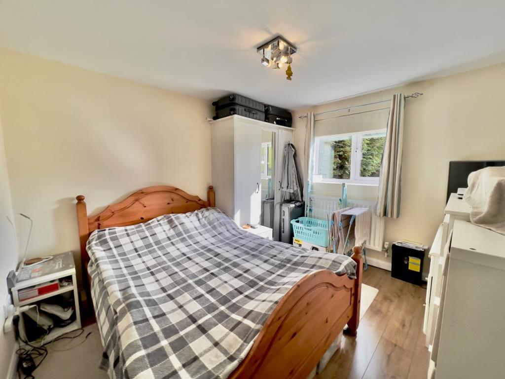 Annexe - Bedroom