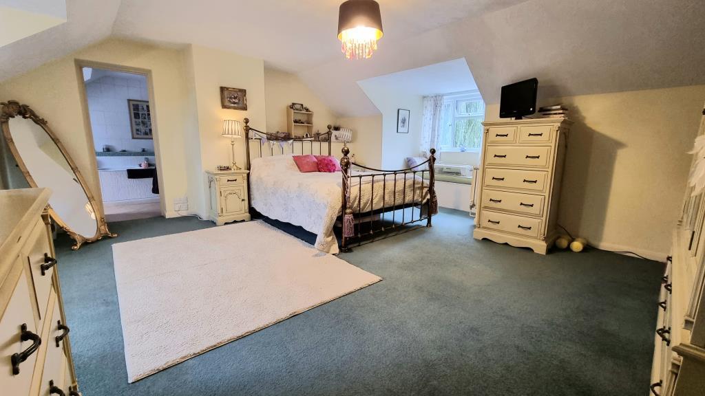 Main Bedroom 1