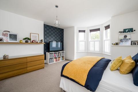 4 bedroom semi-detached house for sale - Kiln Lane, Dentons Green, St Helens, WA10