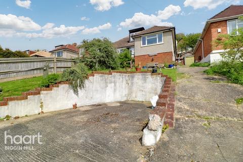 4 bedroom semi-detached bungalow for sale - Victoria Gardens, Biggin Hill