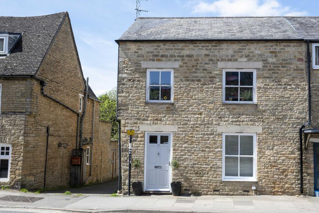 West Street, Chipping Norton 1 bed apartment for sale £180,000