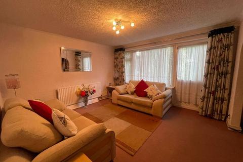 98 Braybourne Close, Uxbridge, UB8 1UJ