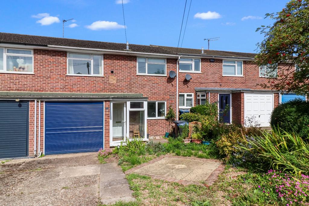 Royle Close, Chalfont St. Peter, SL9 3 bed terraced house for sale £