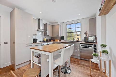 3 bedroom apartment to rent, King Street, Hammersmith, London, W6