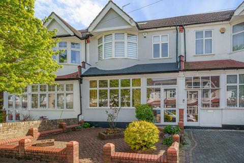 110 Palace View, Bromley, BR1 3ER