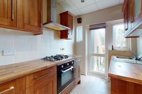15 Lavender Close, Carshalton, SM5 3EH