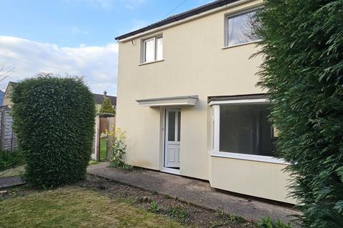 3 bedroom semi-detached house to rent, Bagots Oak, Stafford, ST17 9RS
