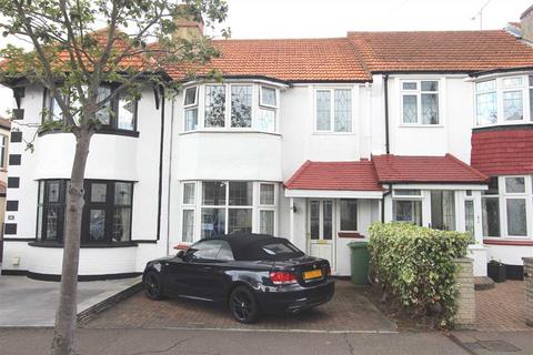 3 bedroom terraced house to rent, Leigh on Sea SS9