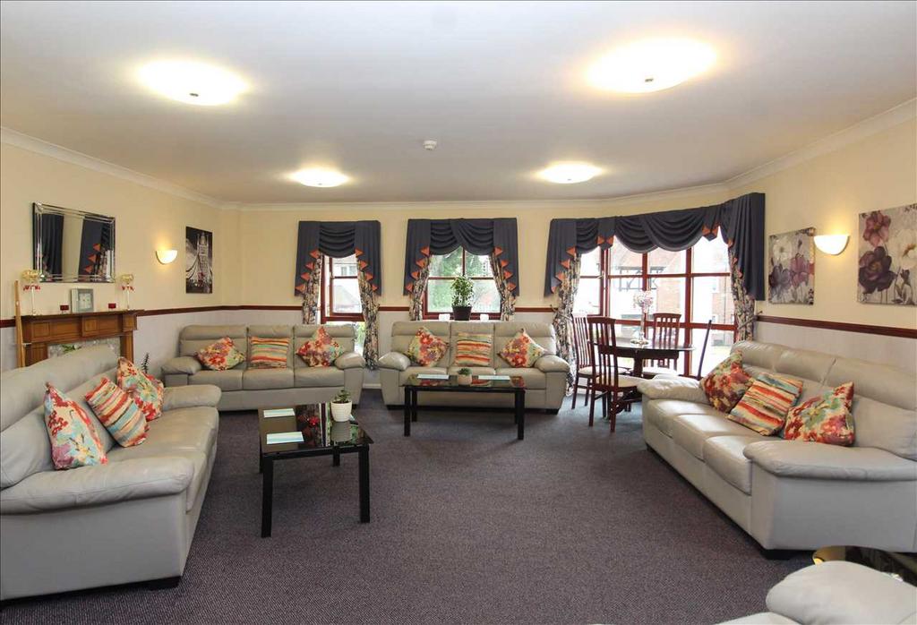 Communal Lounge