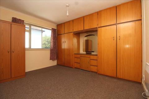 3, Blenheim Court Blenheim Crescent, Leigh-on-sea, SS9 3DU