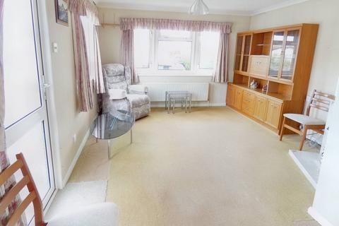 2 bedroom chalet for sale - Farndon Road, Market Harborough LE16