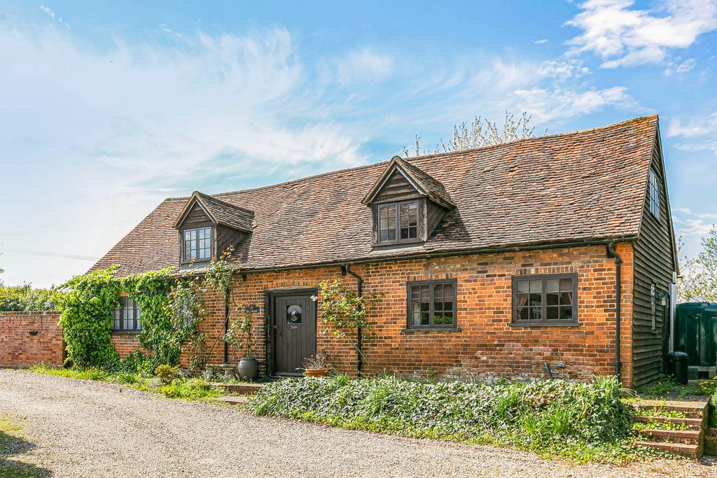Potters Crouch Farm, St Albans, AL2 2 bed barn conversion for sale £