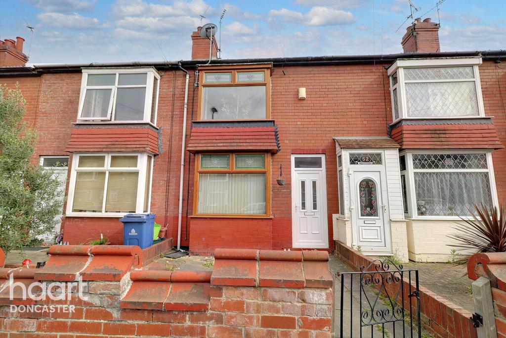 Grove Avenue, Doncaster 2 bed terraced house for sale £110,000