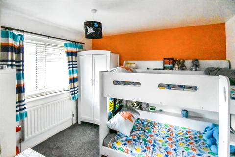 1 Derry Close, Ash Vale, Aldershot, GU12 5SR
