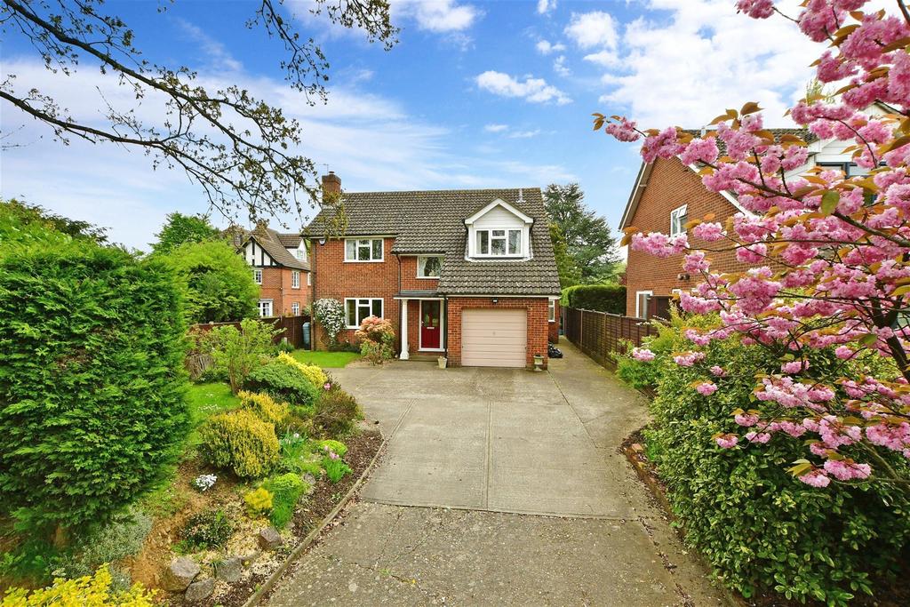 Linton Road, Loose, Maidstone, Kent 4 bed detached house for sale £
