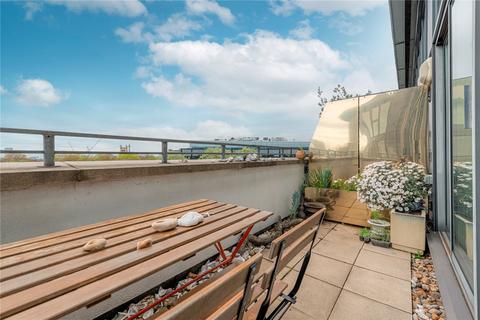 3 bedroom duplex for sale, Owen Street, London, EC1V