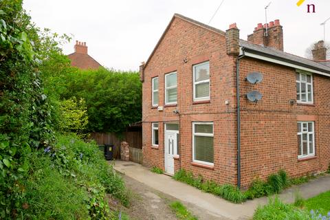 3 bedroom end of terrace house for sale - Benjamin Road, Wrexham, LL13