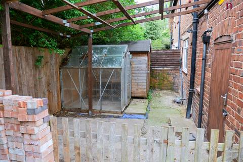 21 Benjamin Road, Wrexham, LL13 8EE