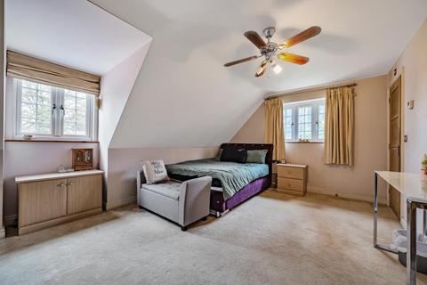 6 bedroom detached house for sale, Wokingham,  Berkshire,  RG40