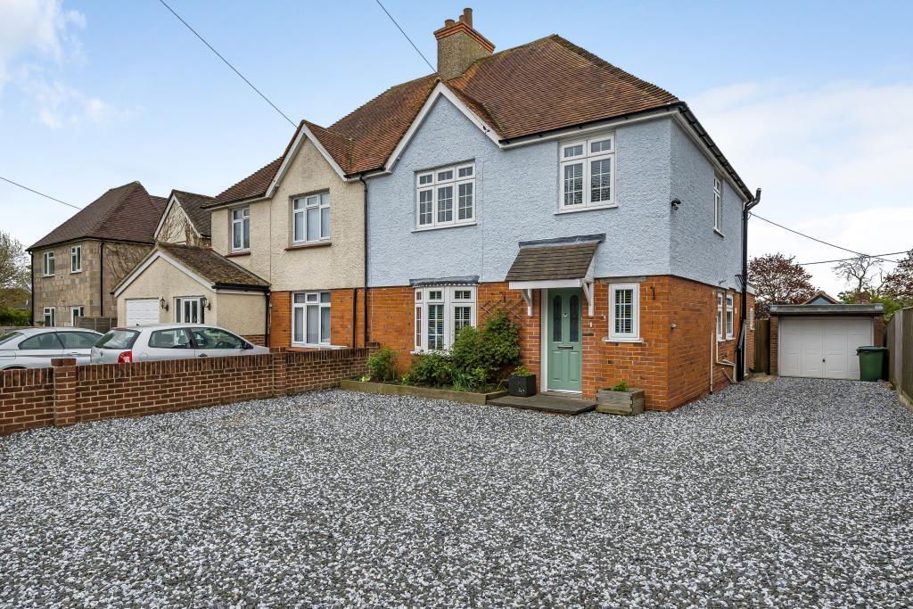 Thatcham, RG19, RG19 3 bed semidetached house for sale £500,000