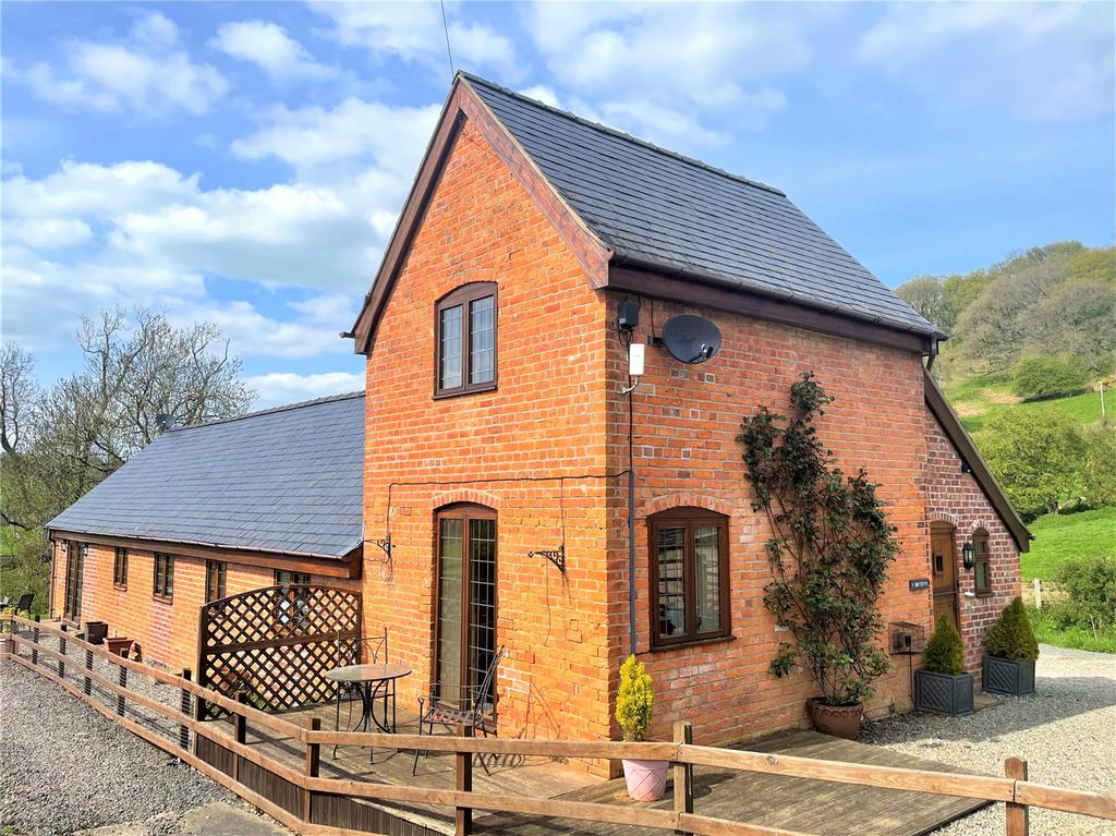 Hafod Talog, Tregynon, Newtown... 1 bed parking £525 pcm (£121 pw)