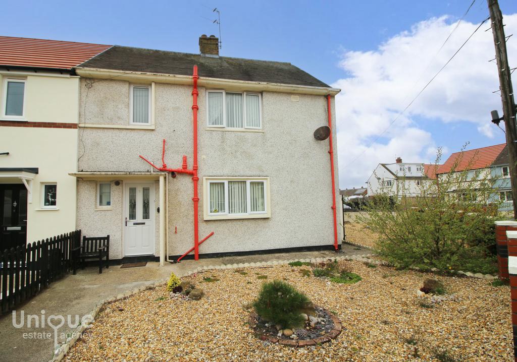Derwent Avenue, Fleetwood, FY7 3 bed end of terrace house for sale £119,950