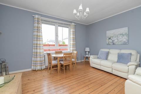 2 bedroom flat to rent - Stevenson Drive, Stenhouse, Edinburgh, EH11