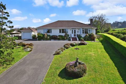 3 bedroom detached bungalow for sale - Church Road, Shanklin, Isle of Wight